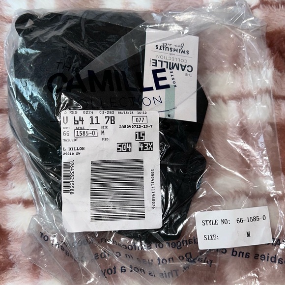 NWT Swimsuits for All Sydney Plunge Adjustable Monokini | Black | Medium - Picture 2 of 9